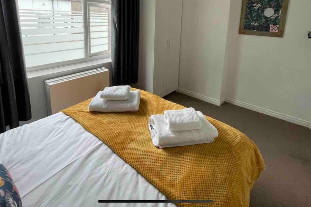 Cayton Village Hide Away المظهر الخارجي الصورة